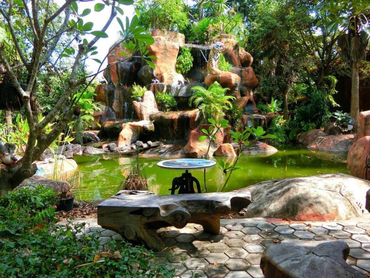 Denchai City Resort เด่นชัยซิตี้ รีสอร์ท Phrae Zewnętrze zdjęcie