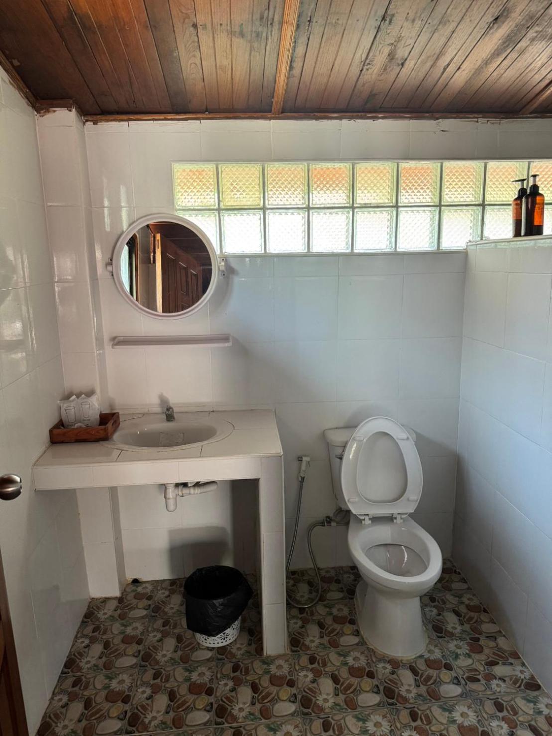 Denchai City Resort เด่นชัยซิตี้ รีสอร์ท Phrae Zewnętrze zdjęcie