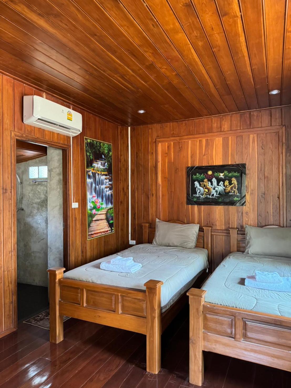 Denchai City Resort เด่นชัยซิตี้ รีสอร์ท Phrae Zewnętrze zdjęcie