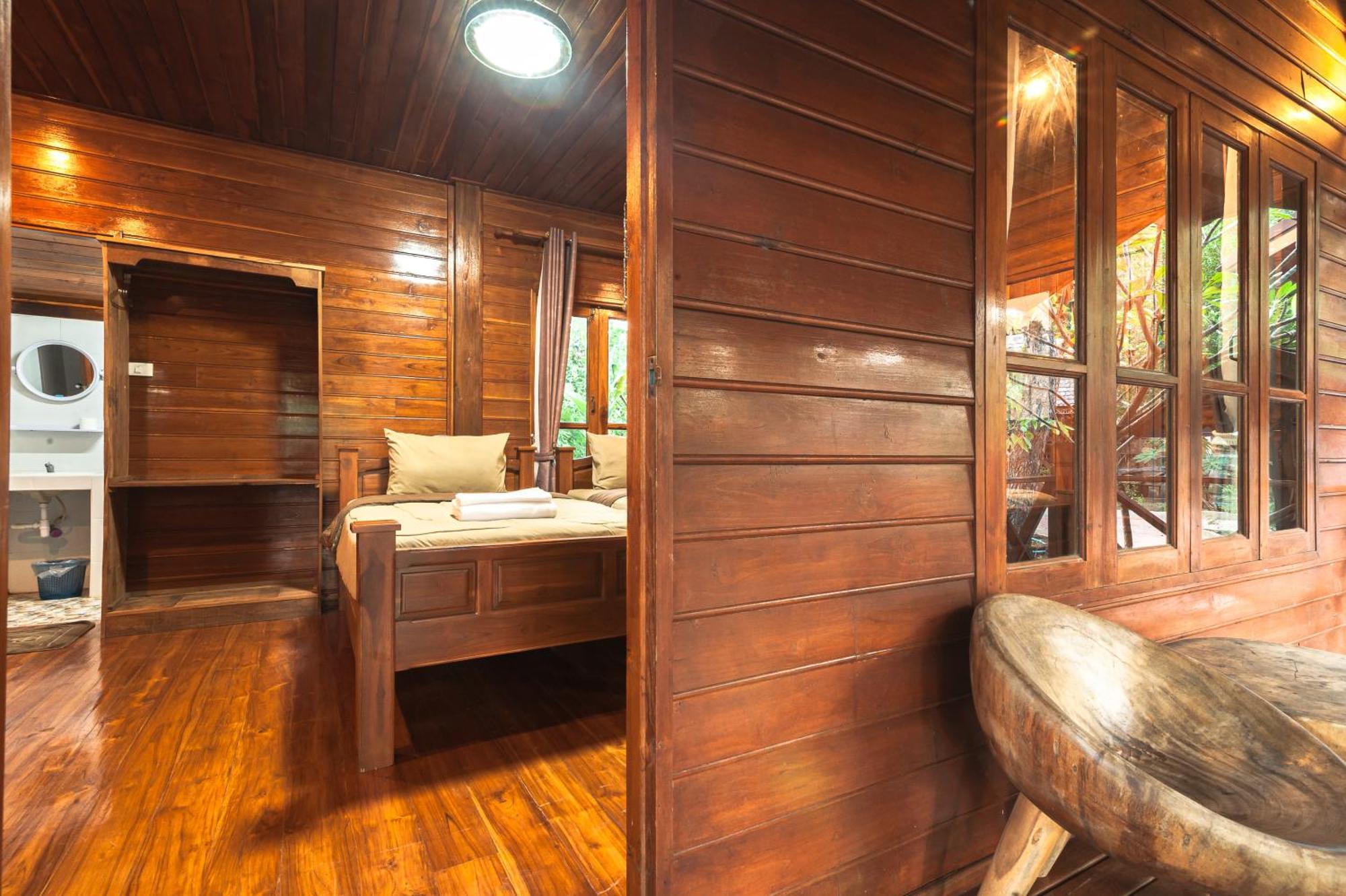 Denchai City Resort เด่นชัยซิตี้ รีสอร์ท Phrae Zewnętrze zdjęcie