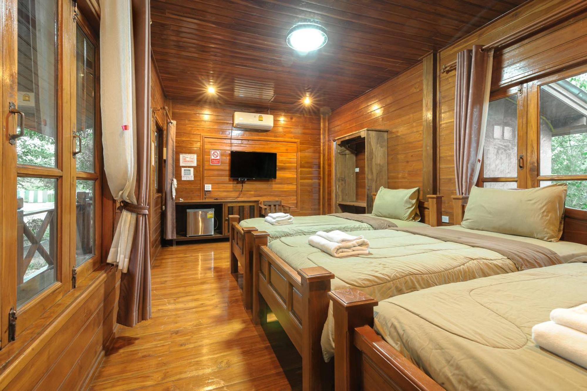 Denchai City Resort เด่นชัยซิตี้ รีสอร์ท Phrae Zewnętrze zdjęcie